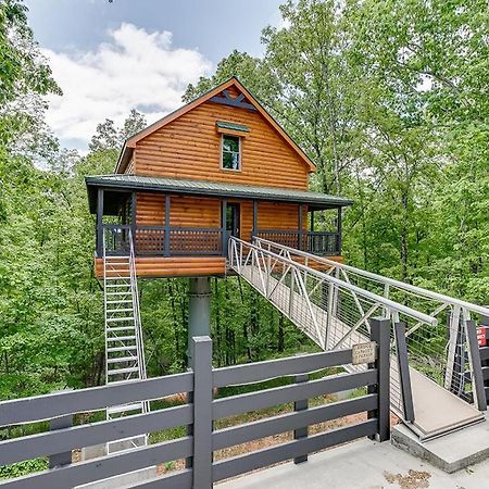 Villa Sky'S The Limit Treehouse Near Helen, Georgia Cornelia Esterno foto